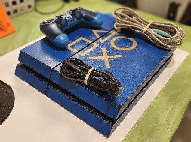 Sony PlayStation 4 (PS4) - Blue, Gold Accents, Controller + Cables. FW 4.05