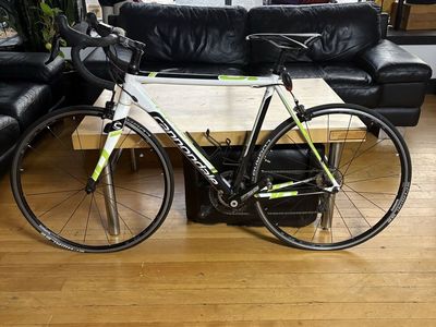 Cannondale CAAD10 5 105 Rode Bike
