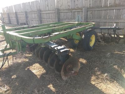 John Deere 310 Disc
