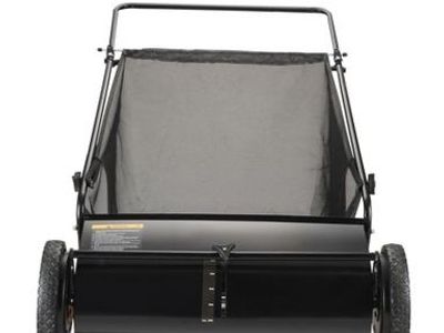 VEVOR Push Lawn Sweeper, 26-inch Leaf & Grass Collector, Strong Rubber Wheels & Heavy Duty Thickened Steel