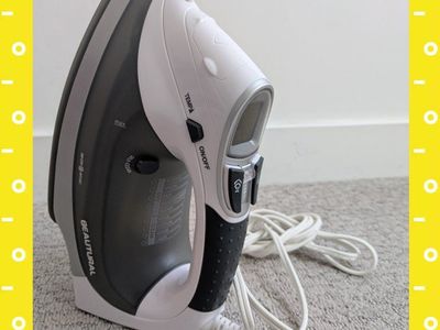 BEAUTURAL Steam Iron