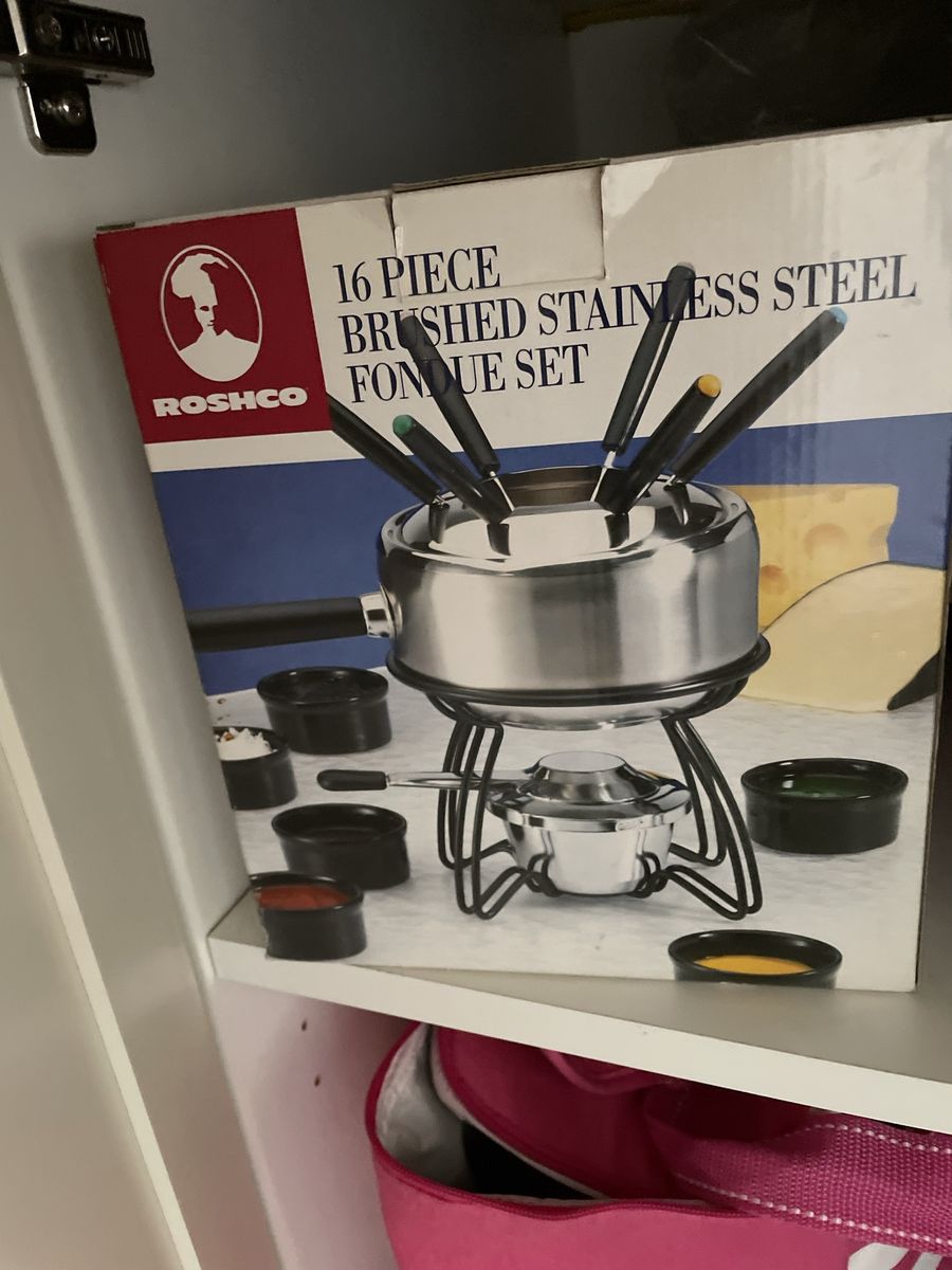 New Roshco fondue set