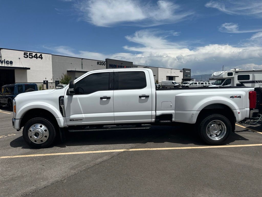 2023 Ford F-450 XLT