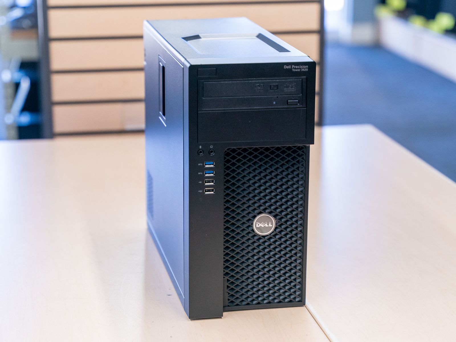 Dell Precision 3620 Workstation | i7-7700, 16GB RAM | NO OPERATING SYSTEM INSTALLED