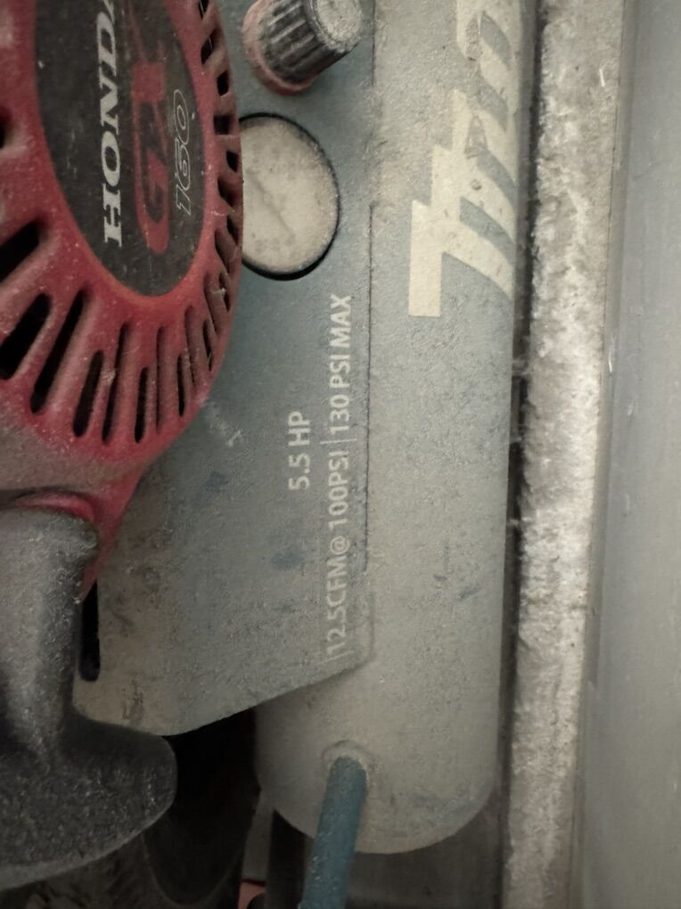 Makita 5.5 HP Gas Air Compressor