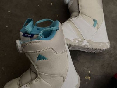 Kids snowboard boots, BOA