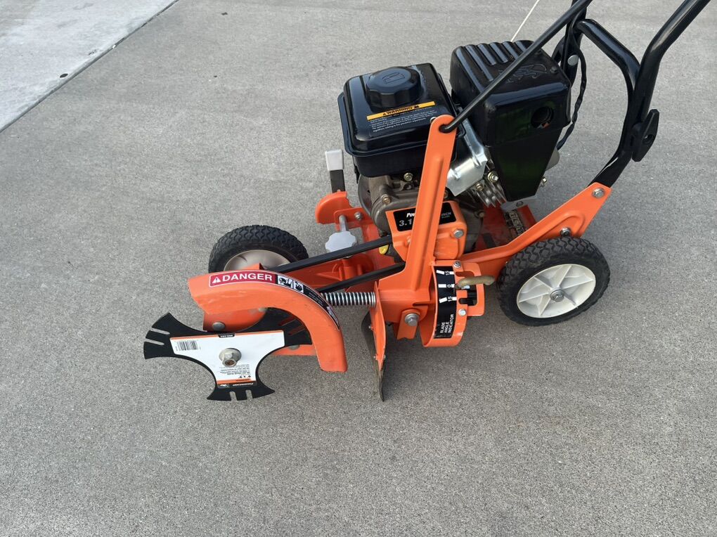 Powermate 4Stroke Edger Brand New- Perfect Cond
