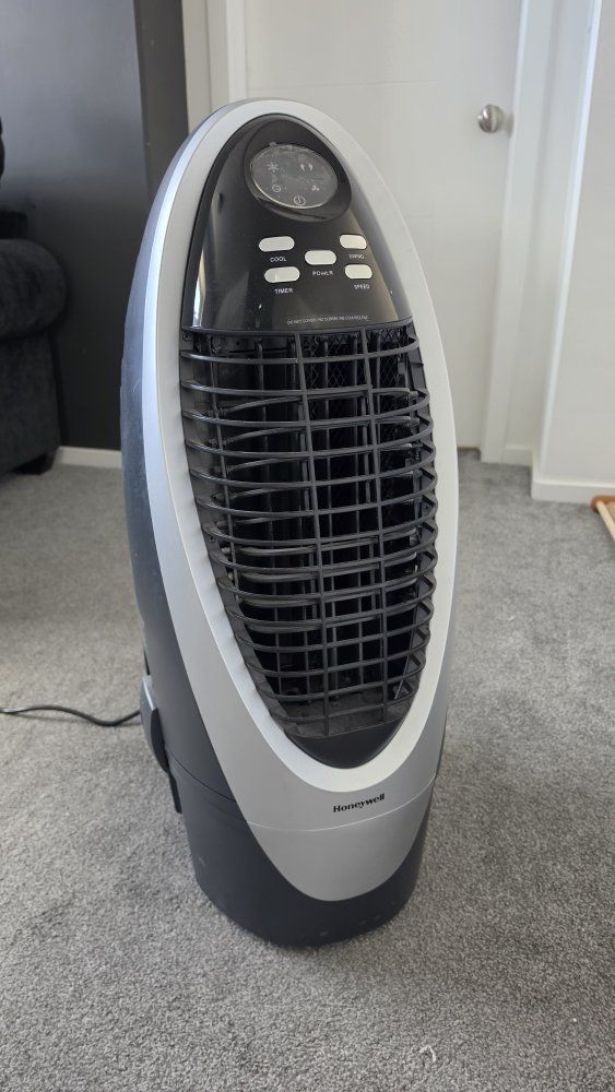 Honeywell CS10XE Evaporative Air Cooler