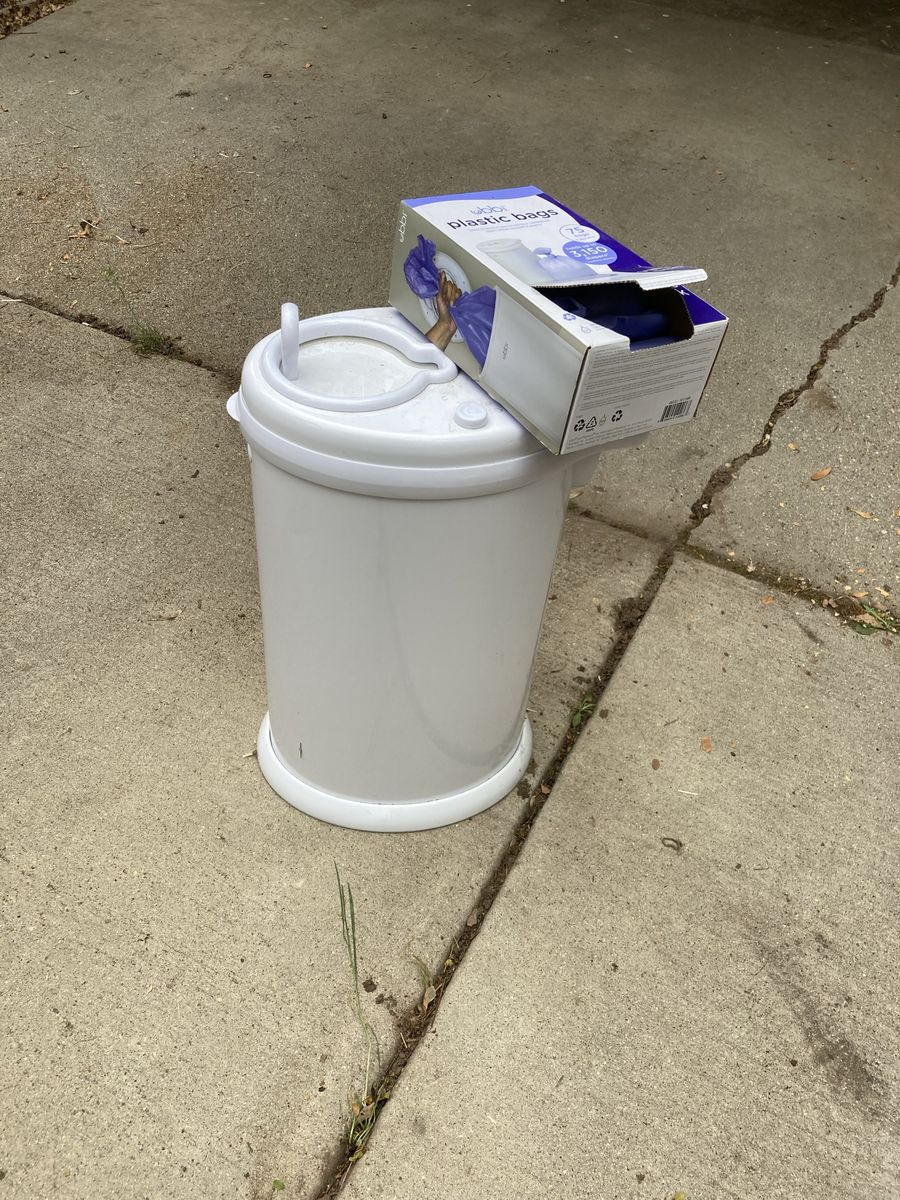 Ubbi diaper pail