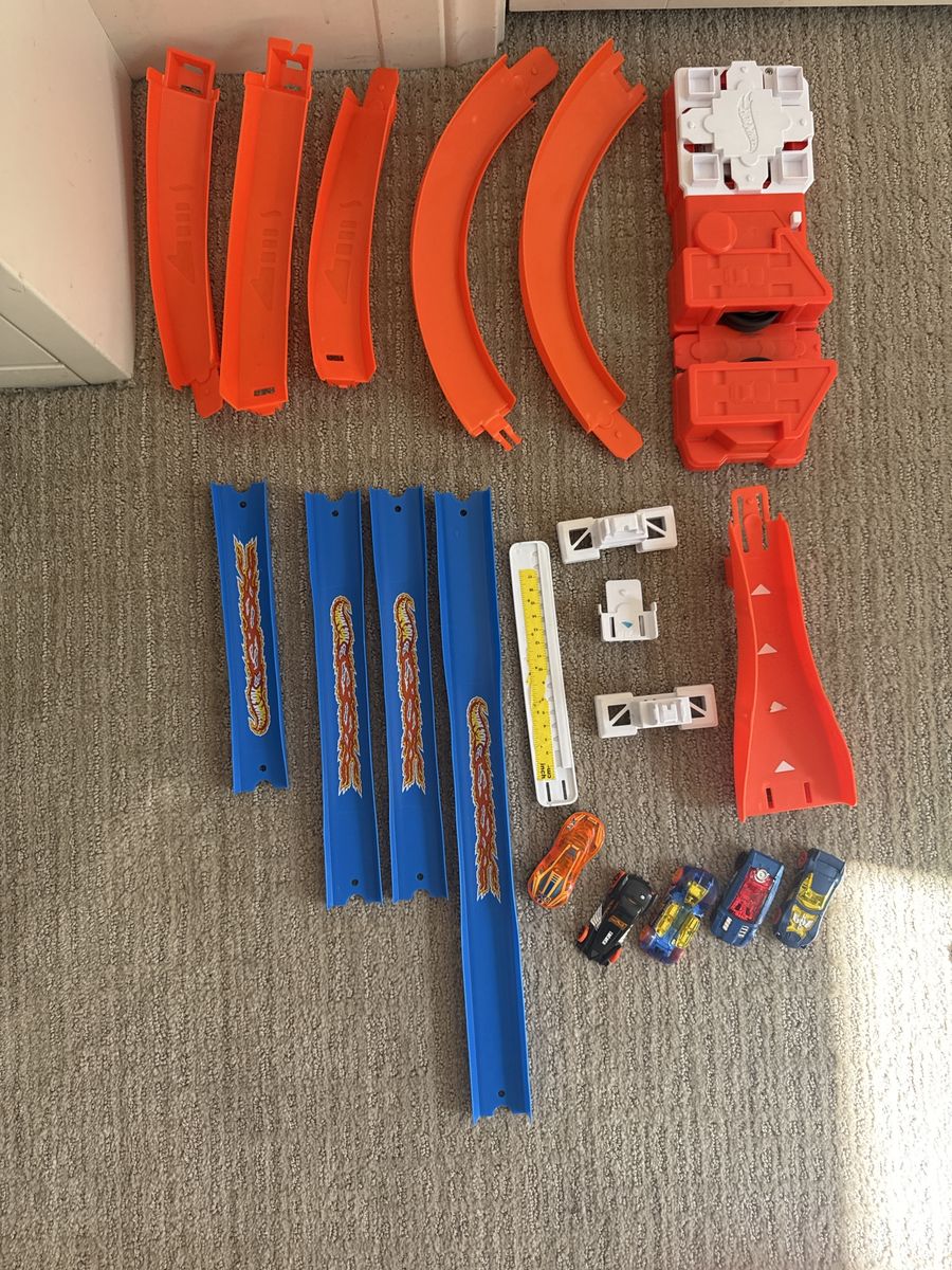 Hot Wheels track