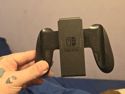 Joycon grip Nintendo switch