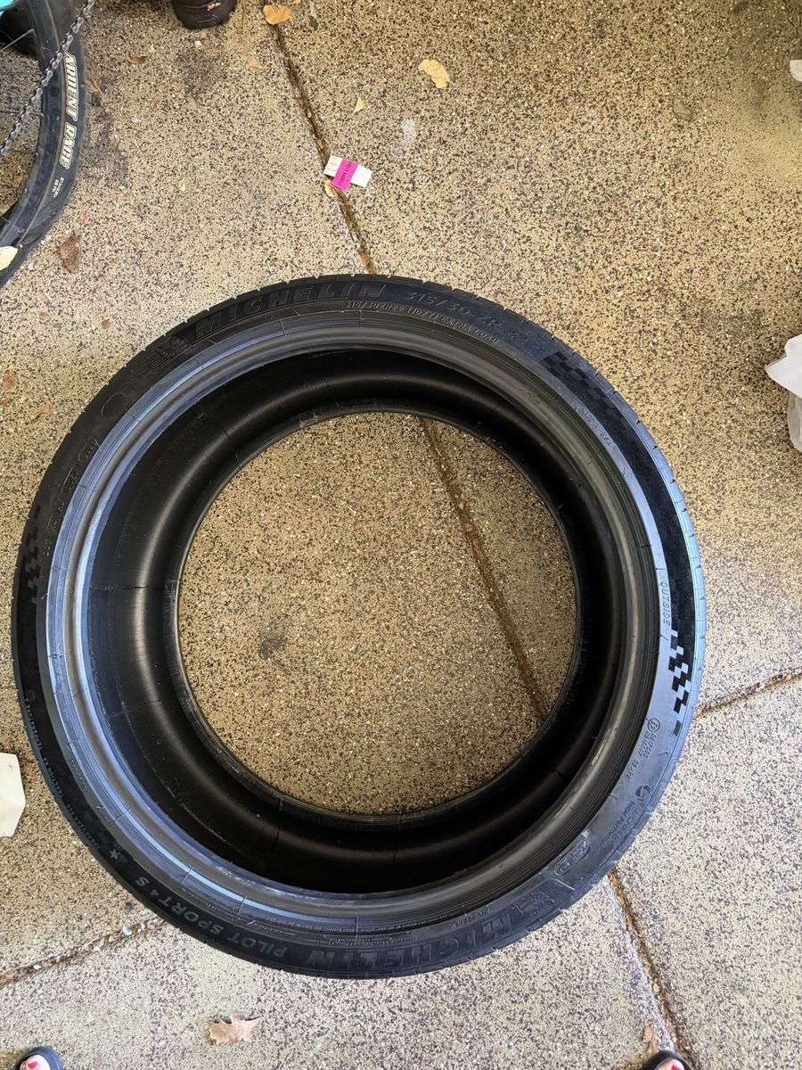 3 Michelin pilot sport tires