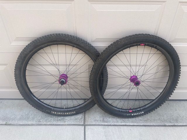 NOBL 36 / Industry 9 Hydra 29" Boost carbon wheelset