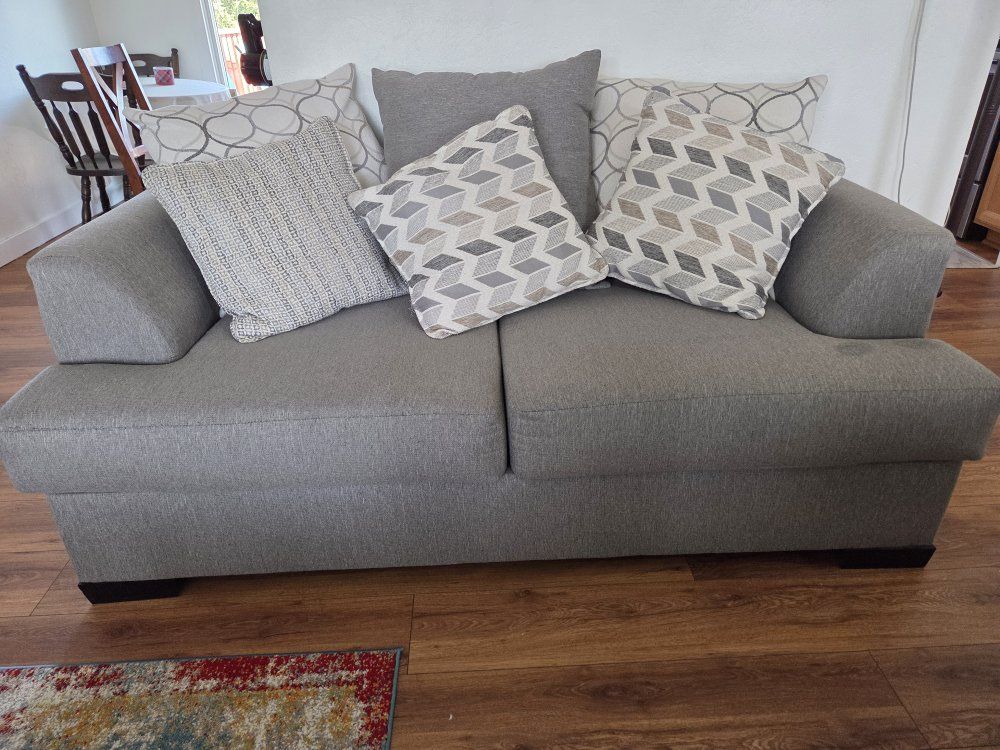 love seat