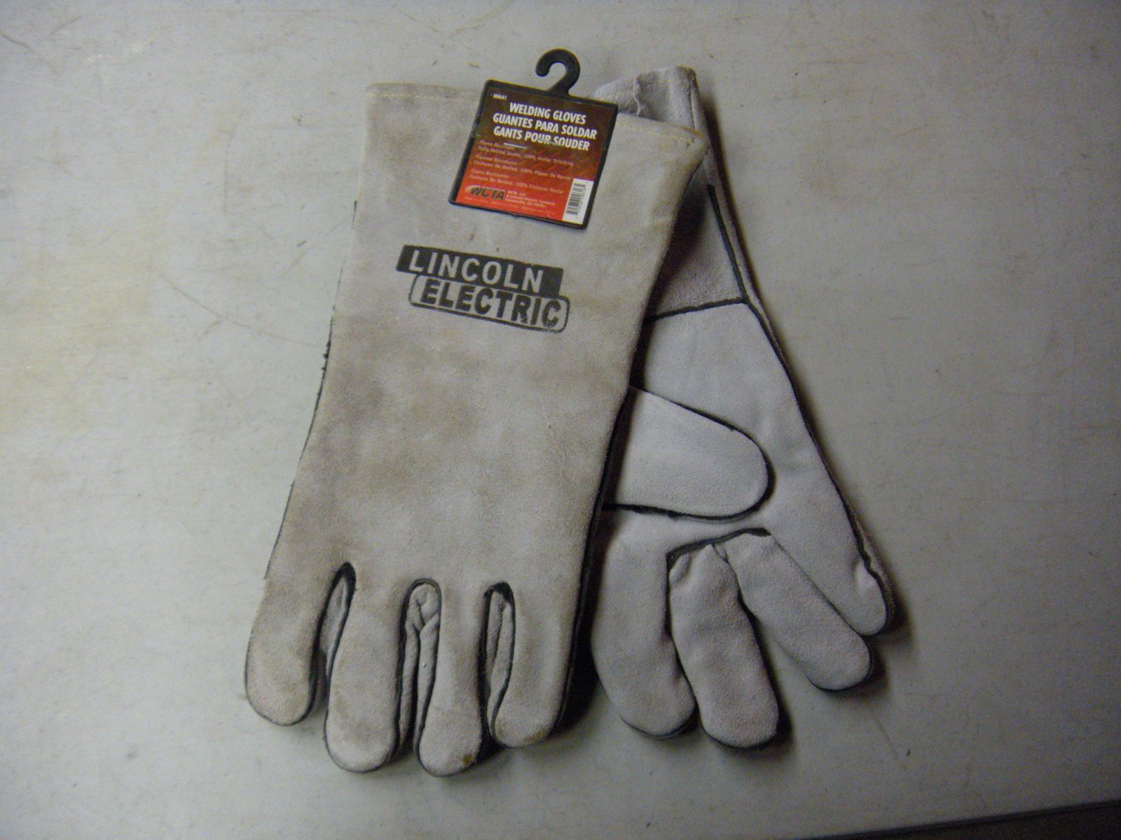 WELDING GLOVES