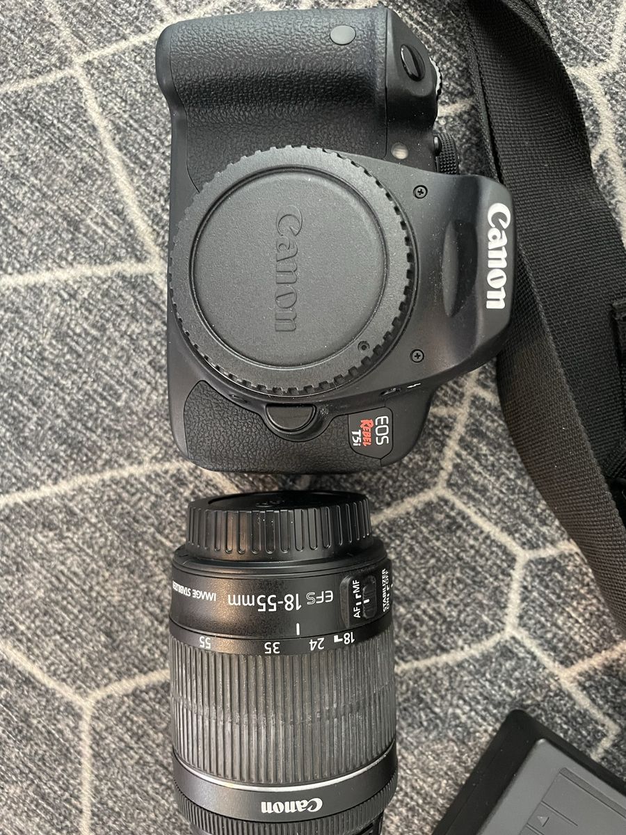 Canon T5i With Case, Lense And Extra Battery