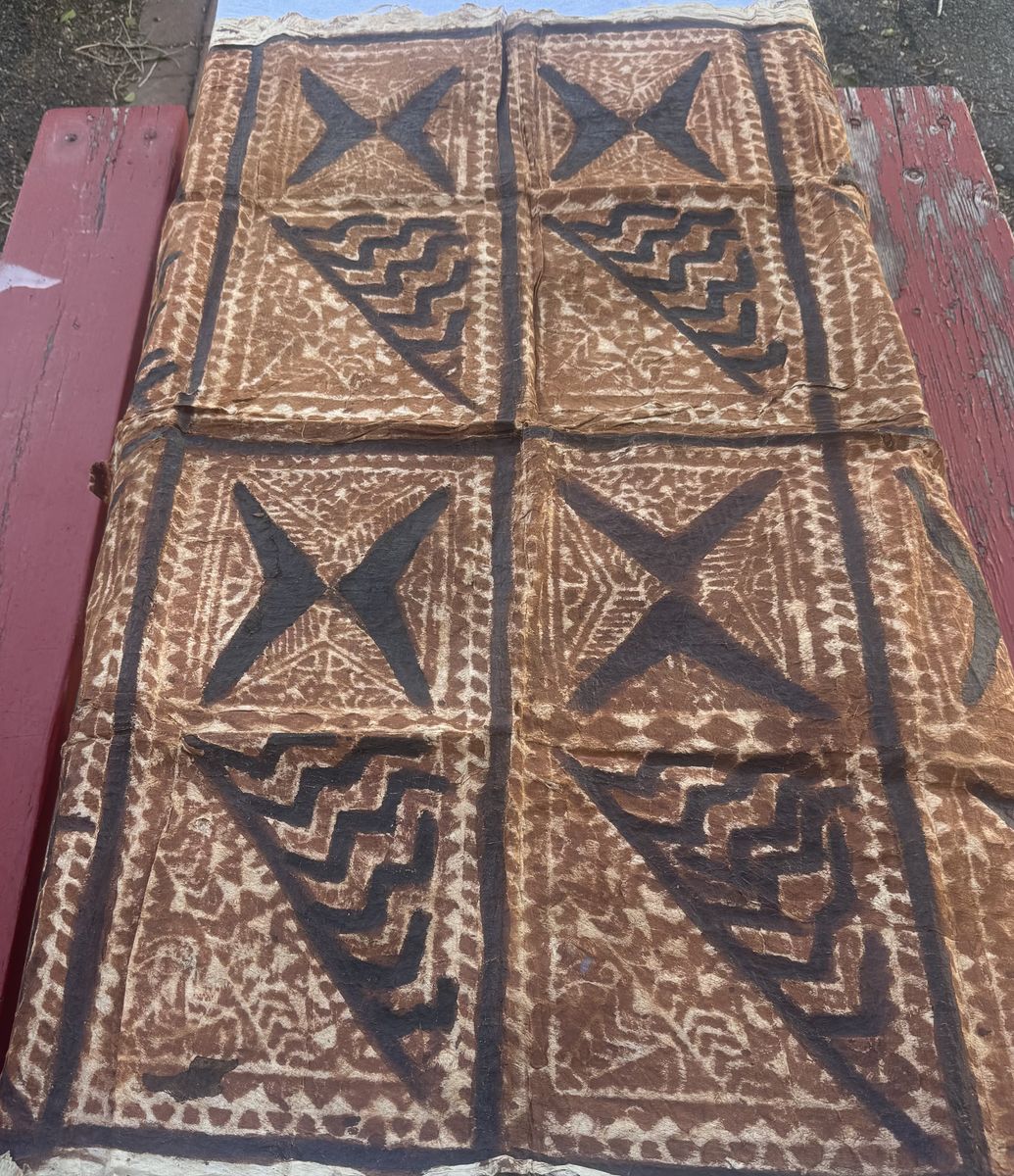Main image 2