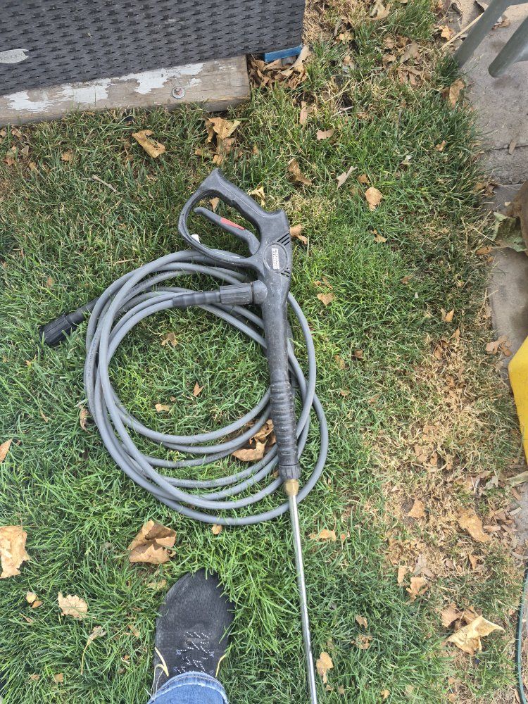 Unbranded Pressure Washer Gun & Hose Attachment - Used