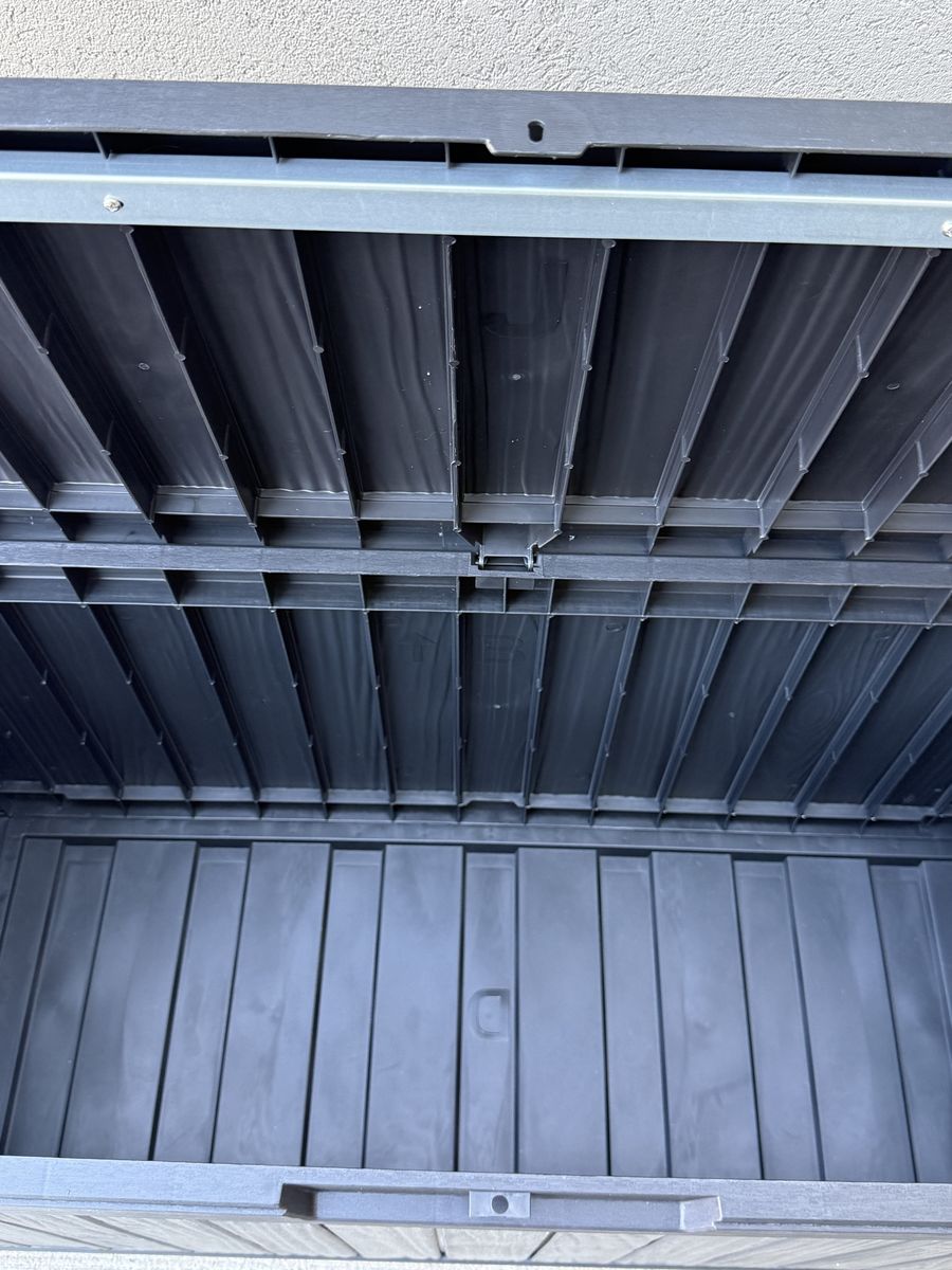 Main image 4