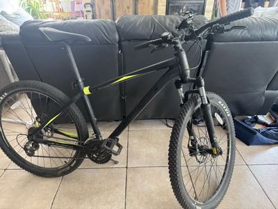 Northrock Mountain Bike Aluminum Frame Black and Yellow
