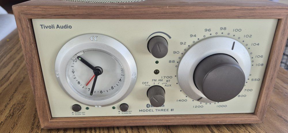 Tivoli Audio model 3