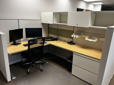 2 Sit-to-Stand Office Cubicles