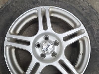 Subaru wheels and tires