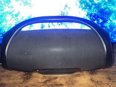 JBL Boombox