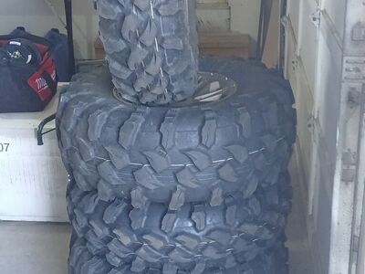 Maxxis ML19A Tires
