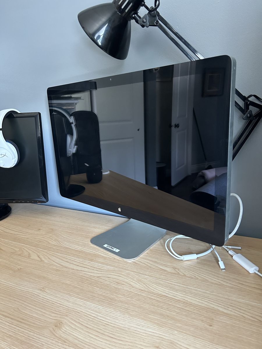 Apple Thunderbolt A1407 27" Widescreen Monitor - Silver