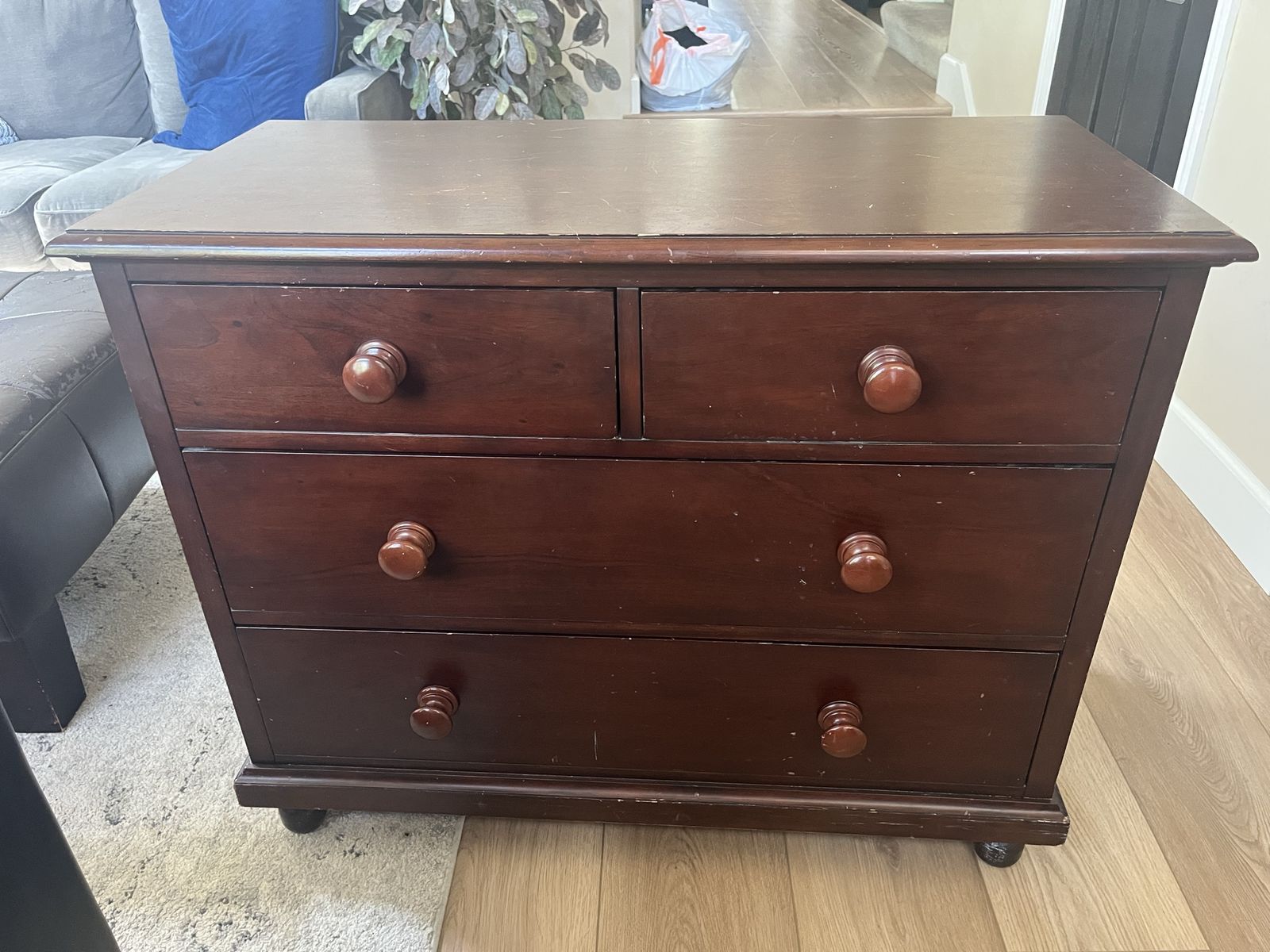 Solid Wood Dresser with 4 Drawers