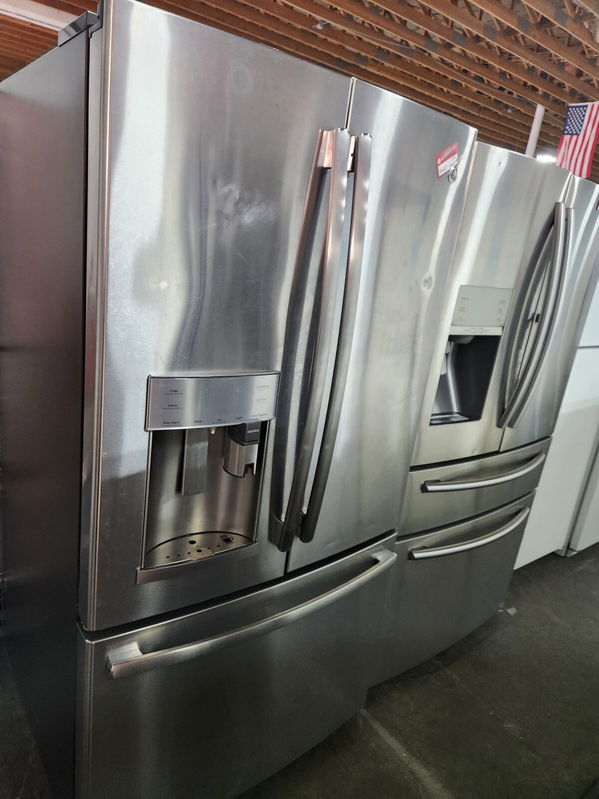 NICE GE STAINLESS STEEL FRENCHDOOR FRIDGE! W-WARRANTY