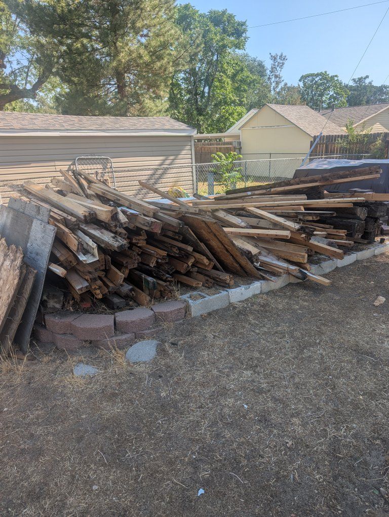 Assorted Scrap Lumber, Plywood Sheets & Paver Bricks Lot