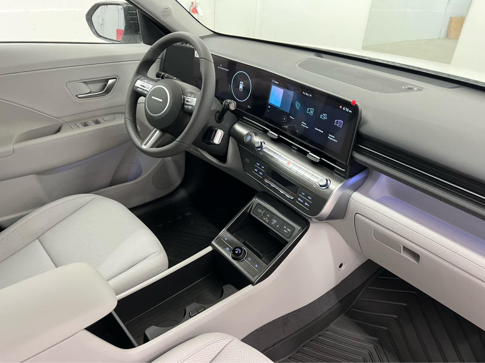 Main image 27