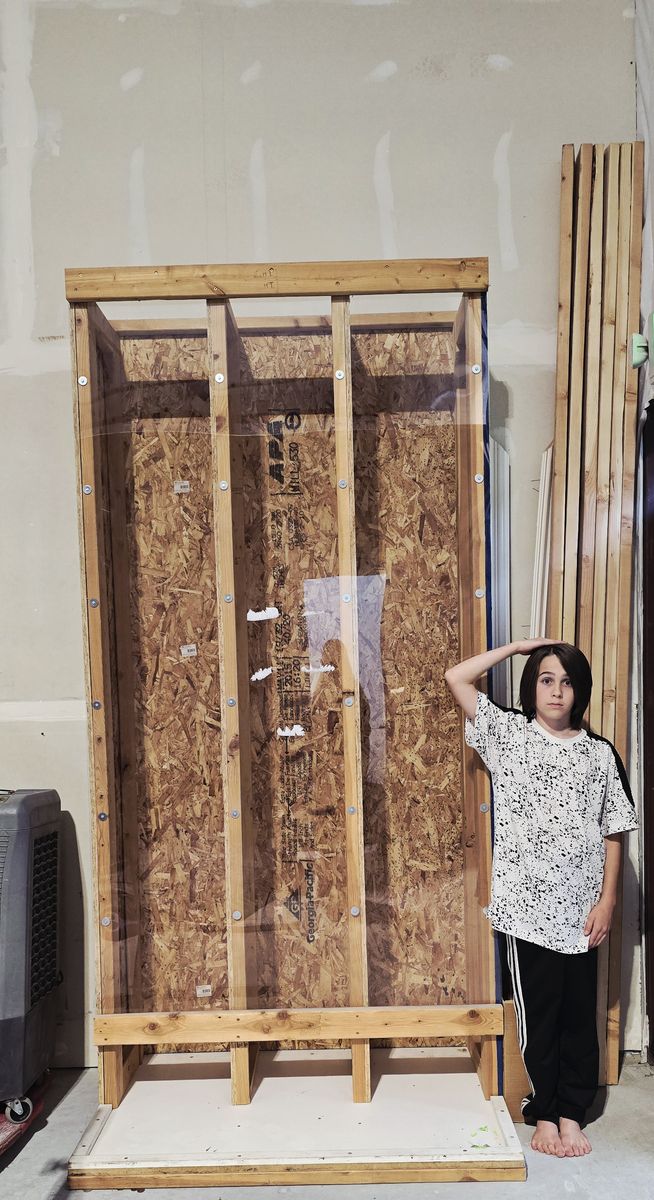 8ft Dispenser - Empty - $300