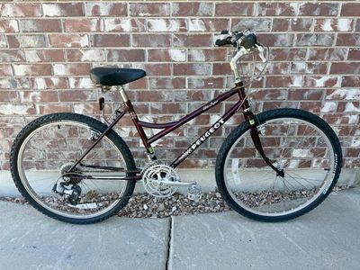 Rare Medium Peugeot Urban Express All Terrain Bike