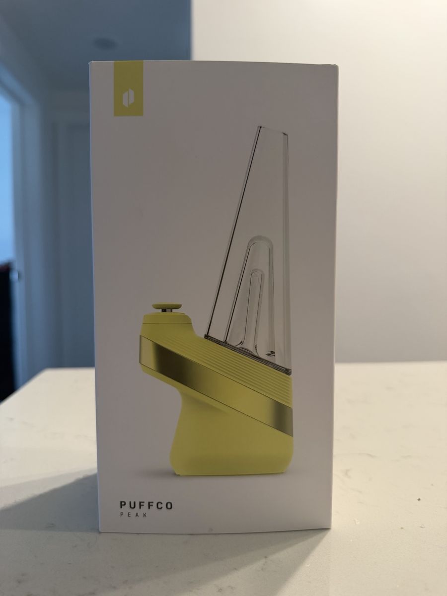 Puffco Peak v2 - Zest - 1mo old