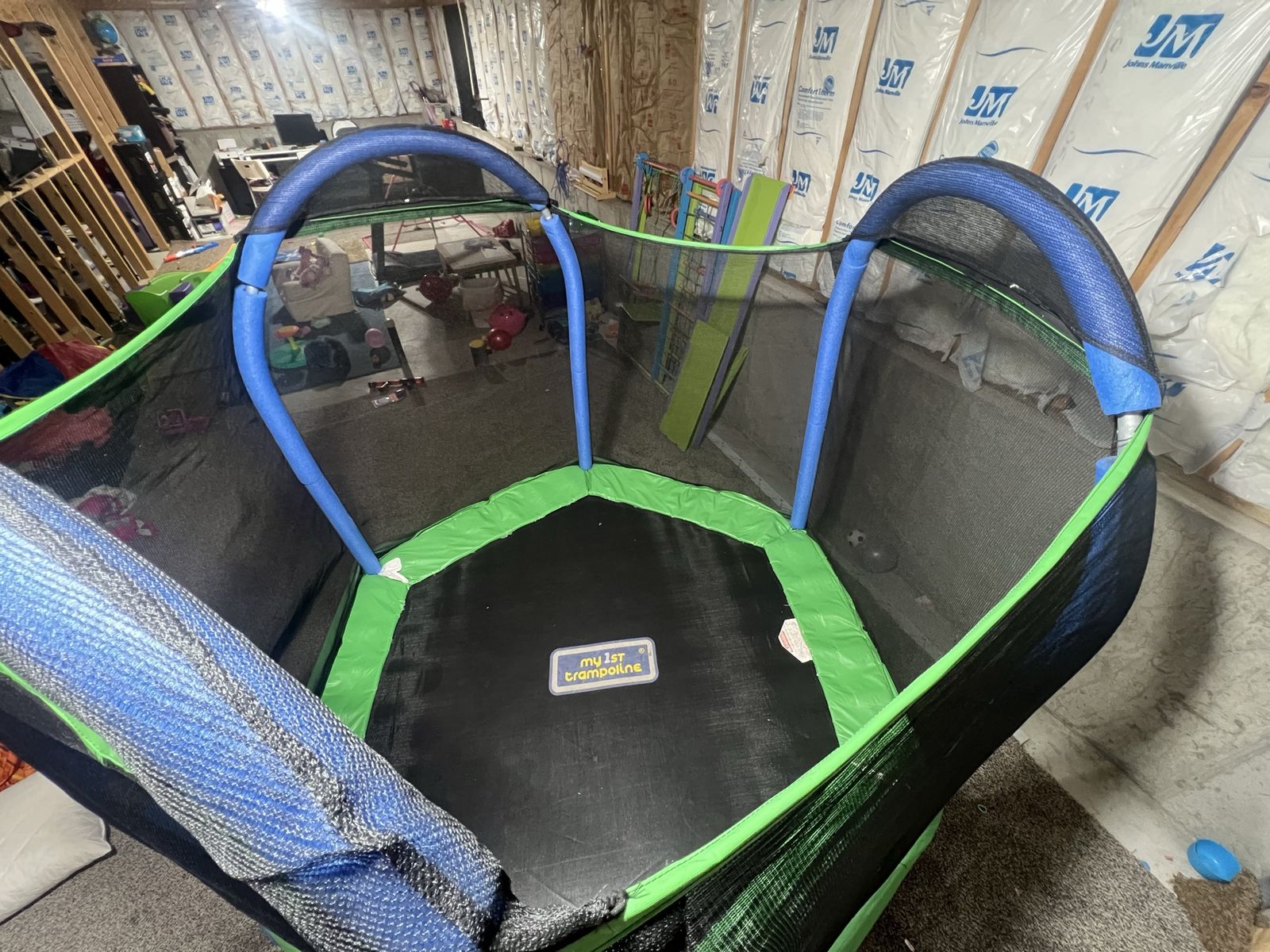 7’ Kids Trampoline