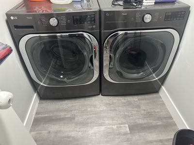 LG ThinQ Front Load Washer & Electric Dryer Set - Dark Gray, Used Excellent Condition