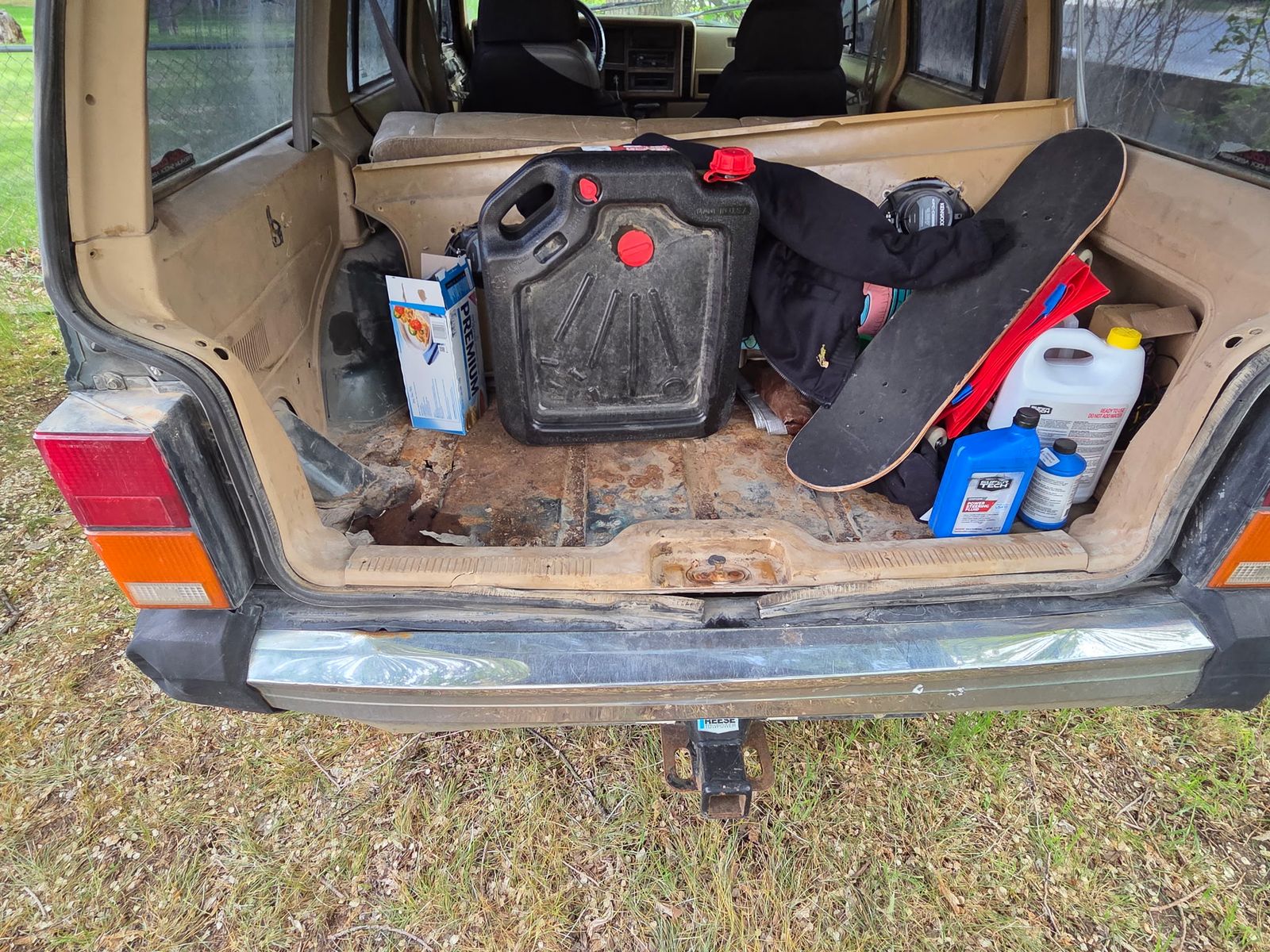 Main image 6