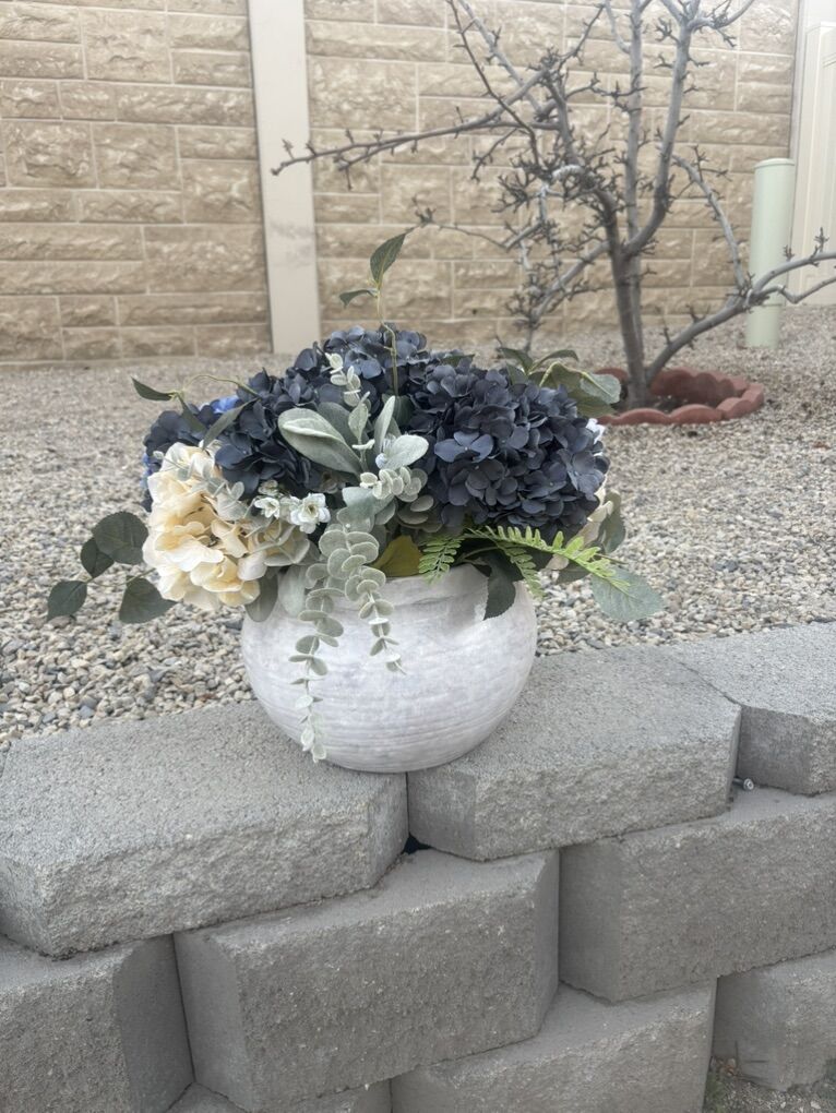 Bases Florales, Espejosy Soporte Para Tasas De Caf