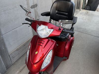 EWheels Electric Mobility Scooter – New Batteries – Runs Great