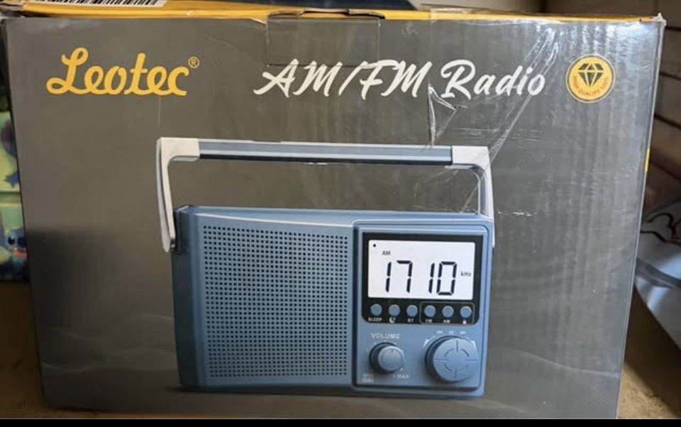 Leotec AM/FM Portable Radio with Bluetooth 5.0 and LCD Display - Blue