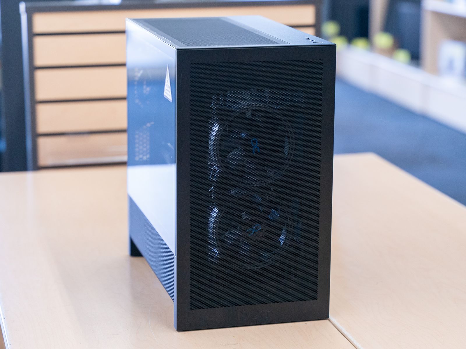 Custom Case Custom i7-9700 Gamer 1TB SSD 32GB RAM GTX 1660Ti Gaming Computer Desktop