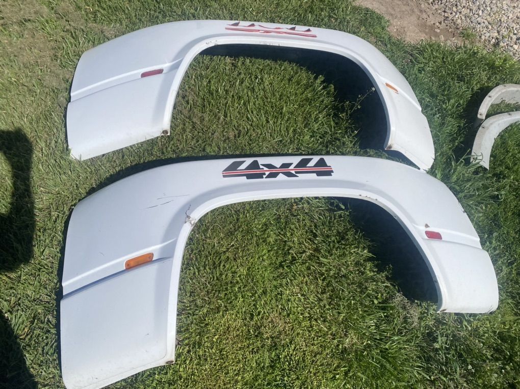 1995 Chevy 3500 Rear Dually Fenders, Used