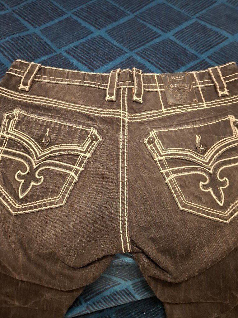 ROCK REVIVAL MENS JEANS 38 INCH WAIST