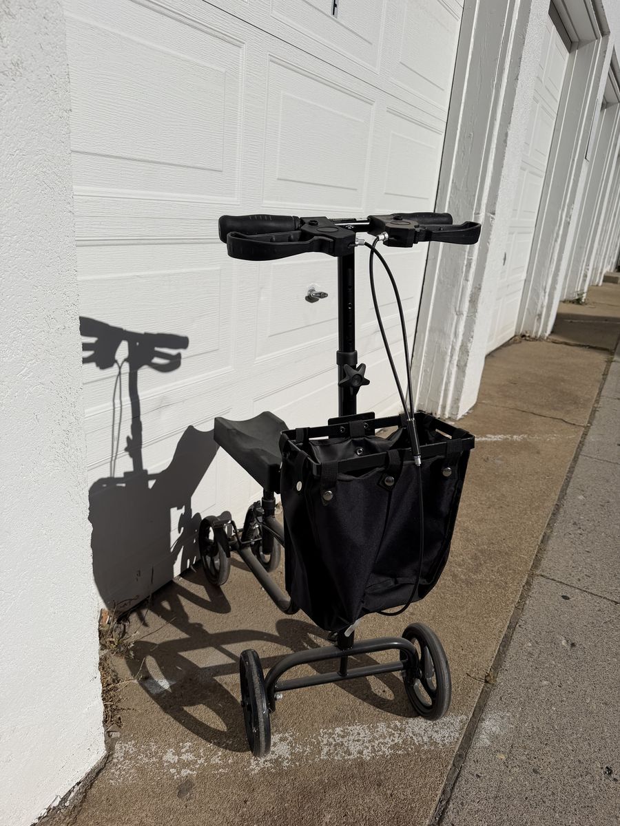 Folding Knee Scooter with Brakes and Basket