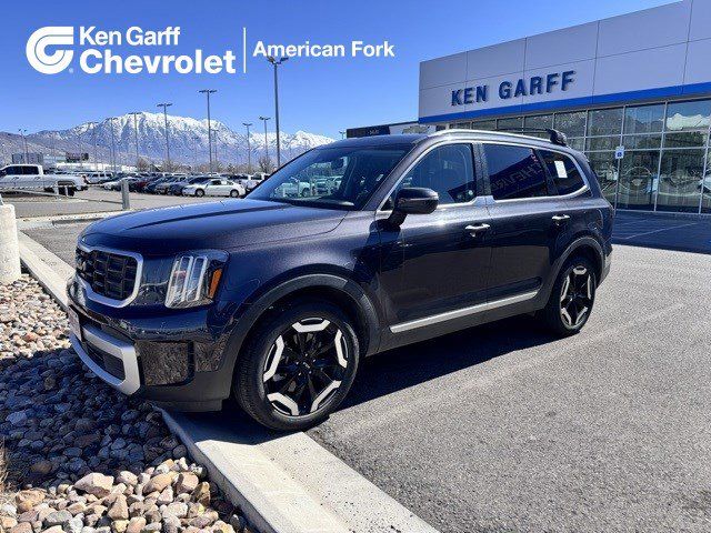 2025 Kia Telluride S