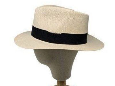 NEW Genuine Ecuadorian Paja Toquilla Straw Panama Hat Cream Size 60