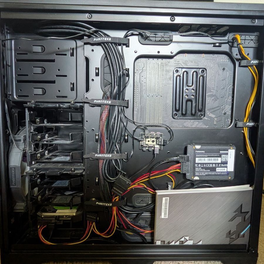 Main image 9